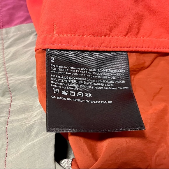 Lululemon Evergreen High-Rise Short 4.5"
Pink Punch / Pink Lychee / Raw … - Picture 9 of 9